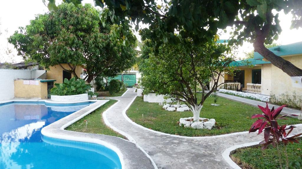 Amigos Hostel Косумель Экстерьер фото